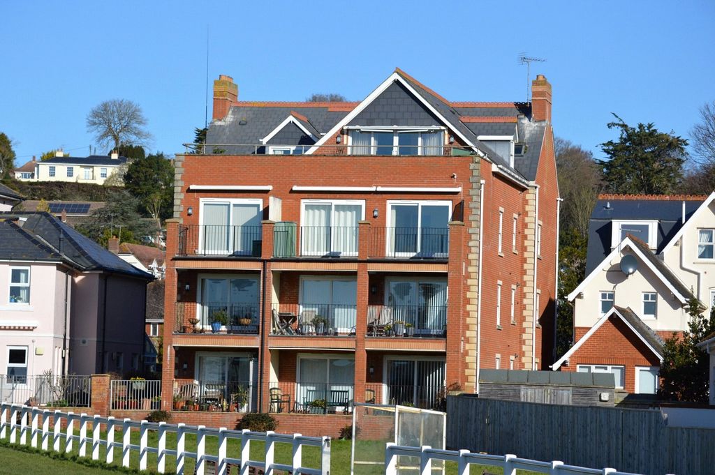 Property photo 1 of 13 Picture No. 05