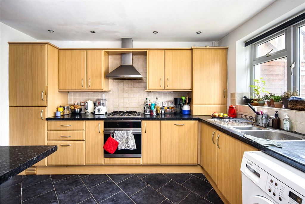 Property photo 2 of 23 Kitchen