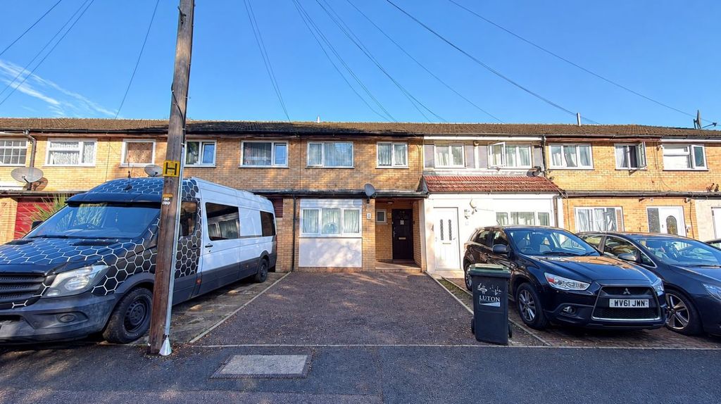 Property photo 1 of 1