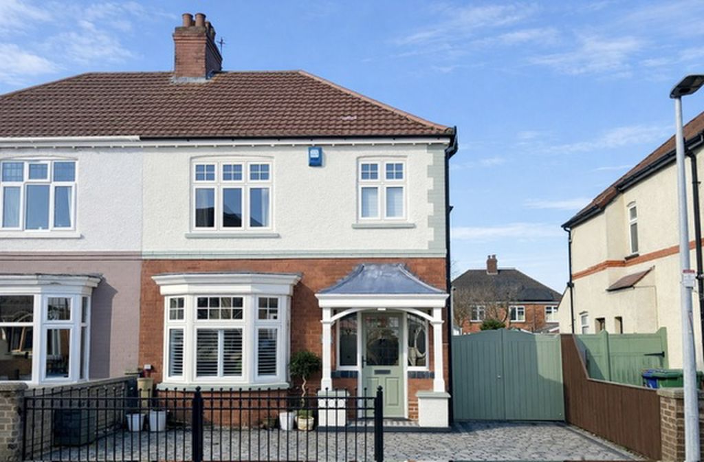 Property photo 1 of 42 Front