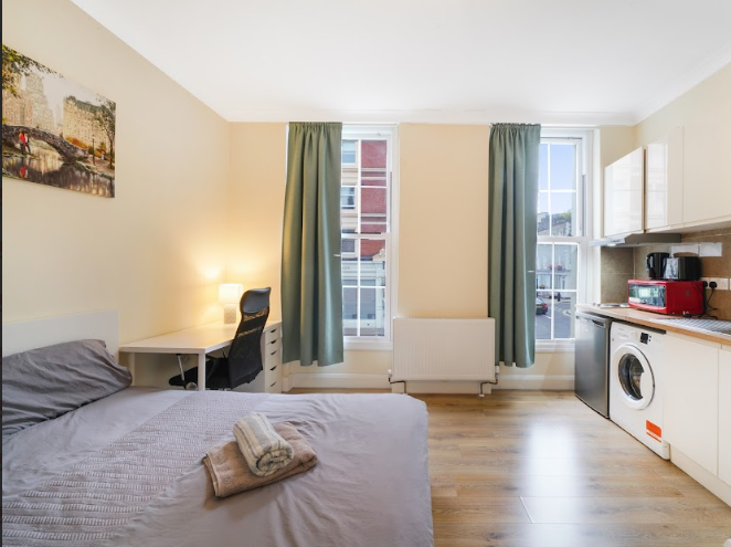 Property photo 1 of 7