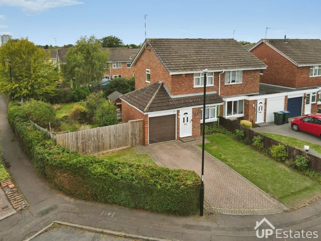 Property photo 1 of 24