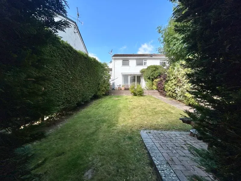 Property photo 2 of 4