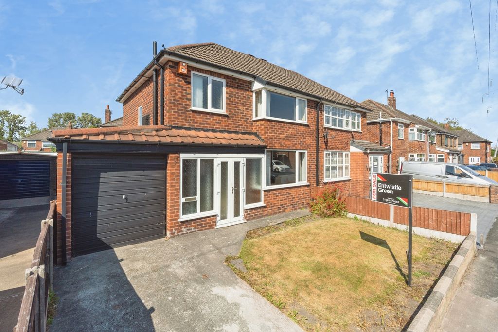 Property photo 1 of 20 Pbox-Img.Jpg