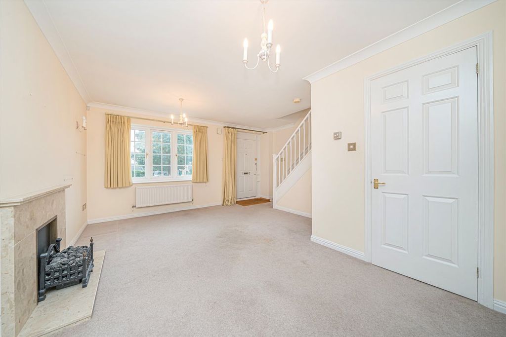 Property photo 2 of 7