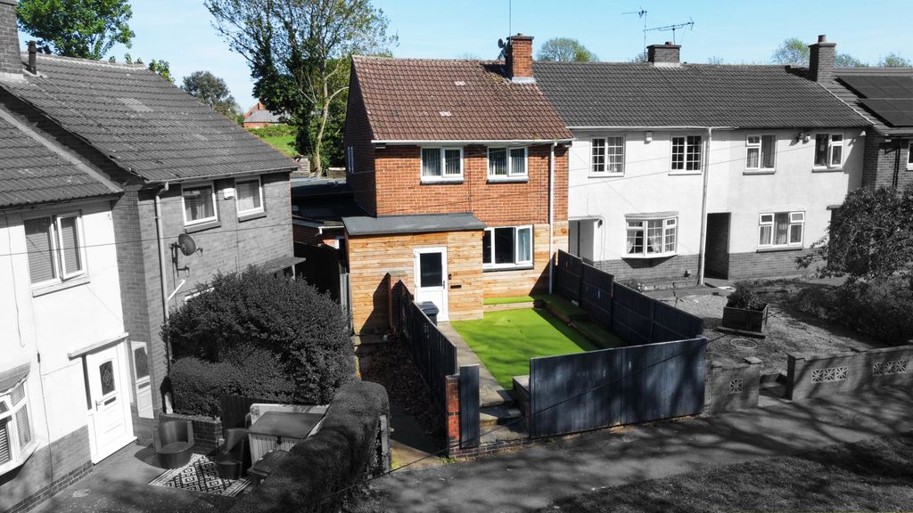 Property photo 1 of 21 Brocklesby Way, Scraptoft, Leicester, Leicestershire, Le5 1Lb