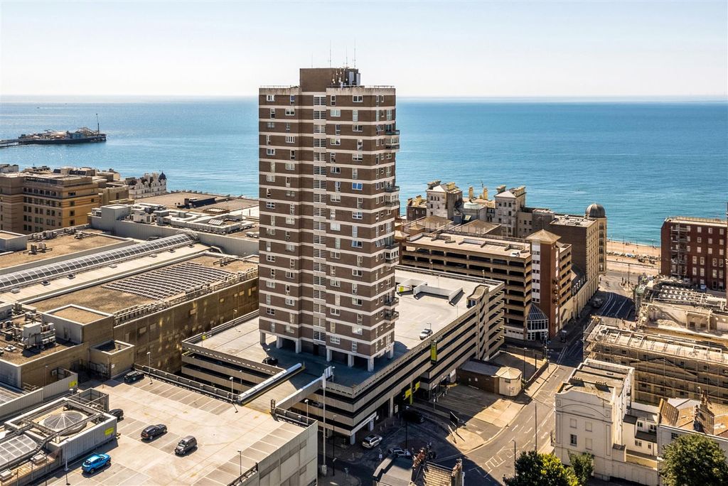 Property photo 1 of 22 Chartwell Court Front Shot.Jpg