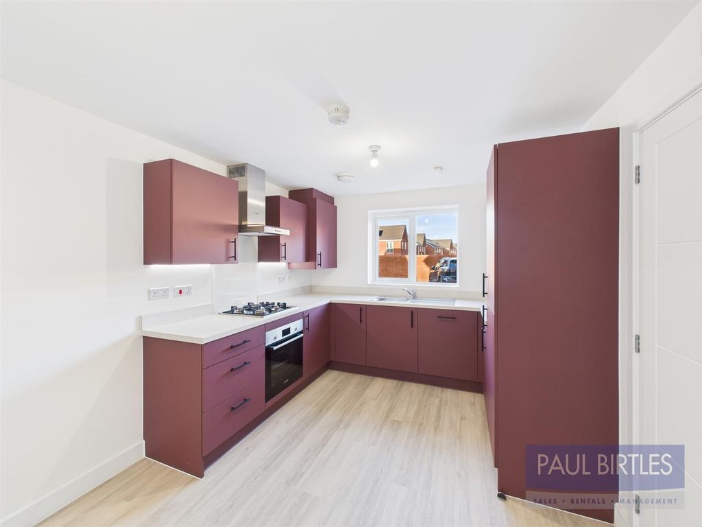 Property photo 3 of 23 Cam04378G0-Pr0241-Still017.Jpg