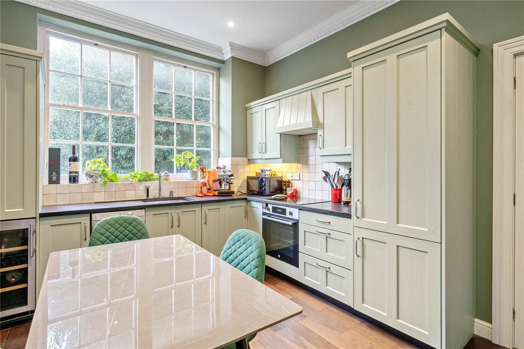 Property photo 2 of 14 Kitchen