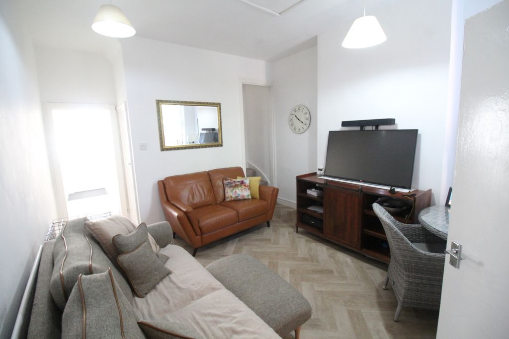 Property photo 3 of 11 Img_9913.Jpg