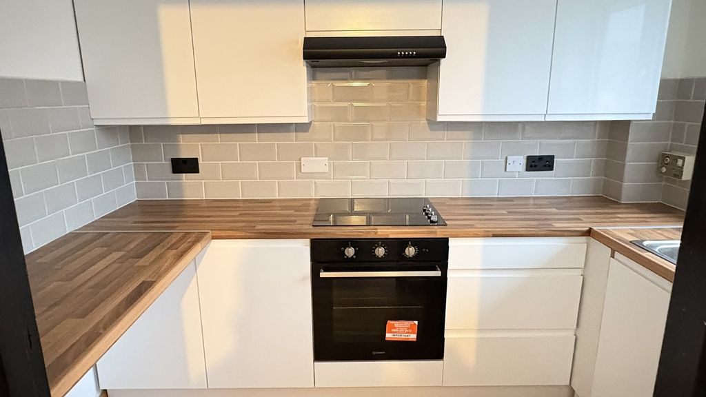 Property photo 3 of 7 Not Specified