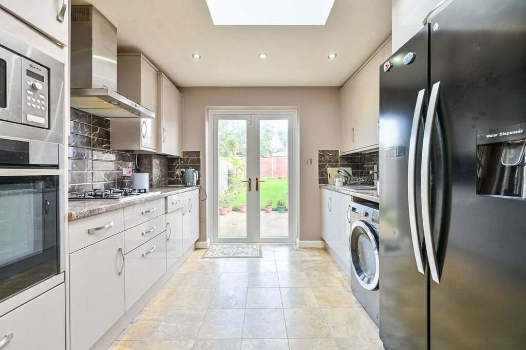 Property photo 1 of 13