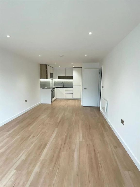 Property photo 2 of 10 72Ab163974F5Bb8Aff86Bf4F9A1c57E.Jpg