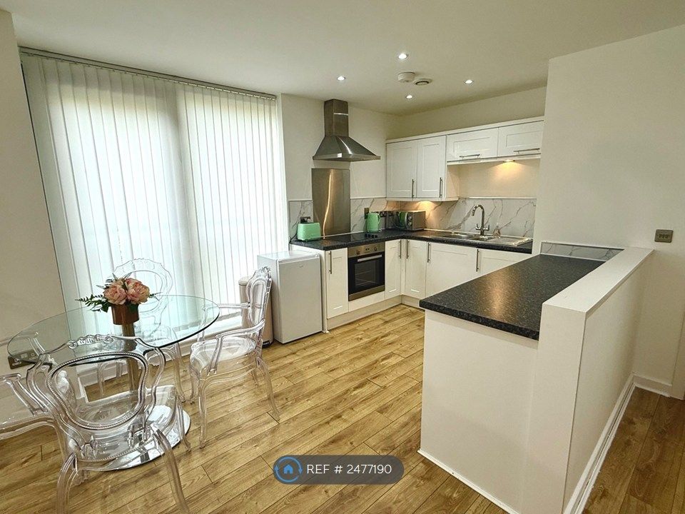 Property photo 2 of 29