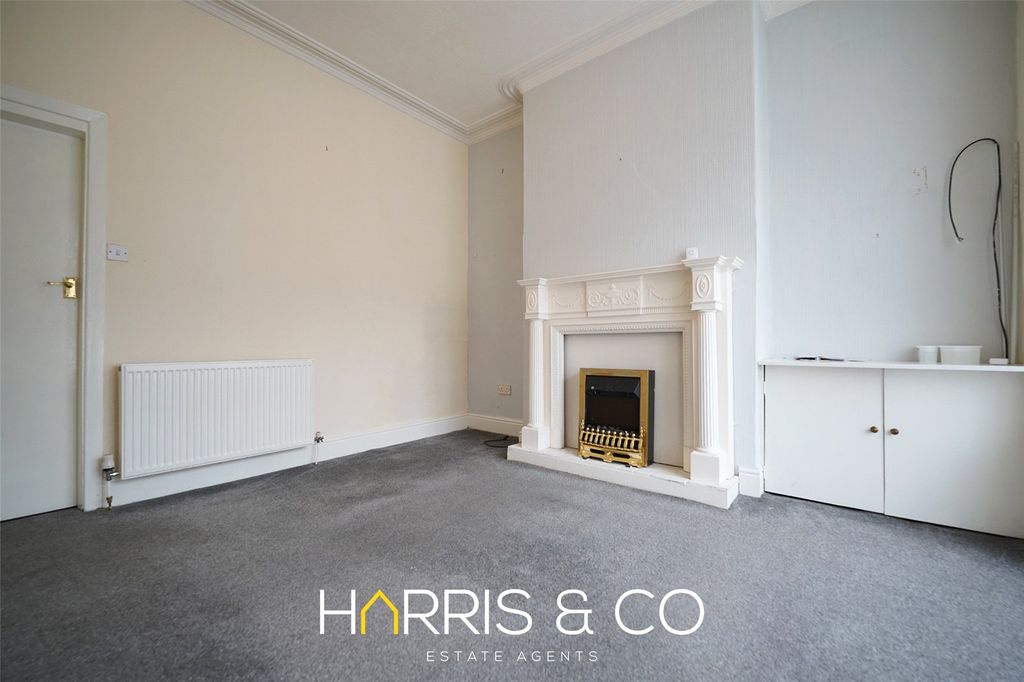 Property photo 2 of 9 Picture No. 07