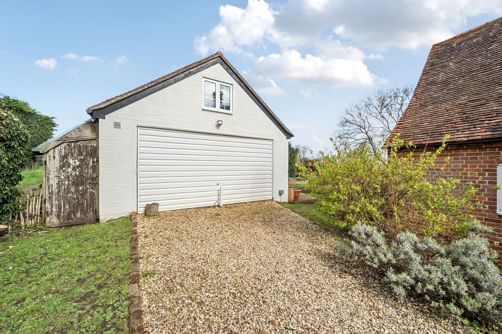 Property photo 3 of 13 1430885-5-69B95Ca...