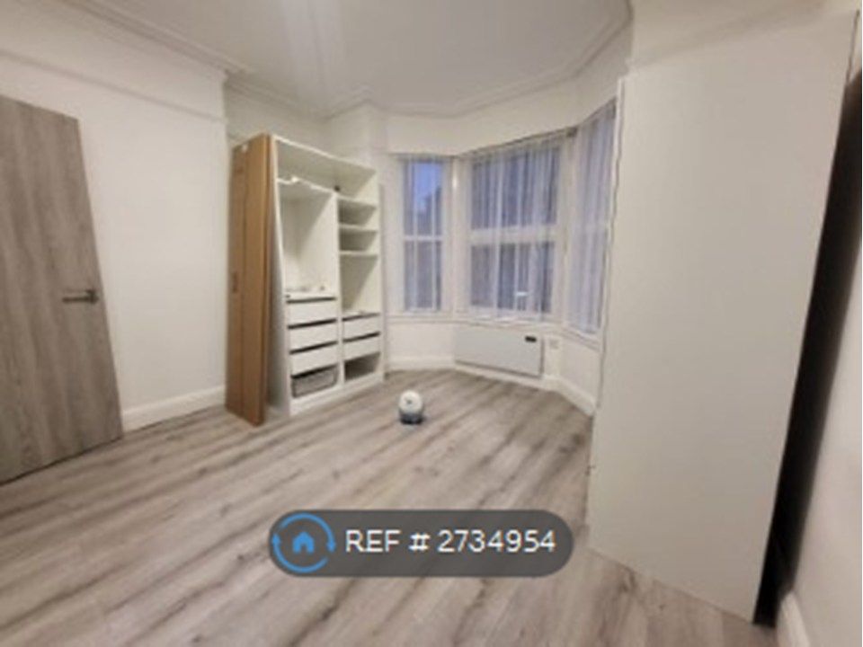 Property photo 1 of 4