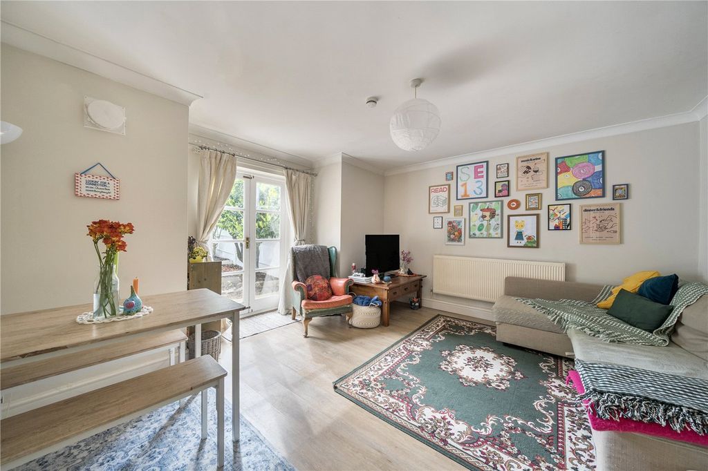 Property photo 2 of 14 Picture No. 08