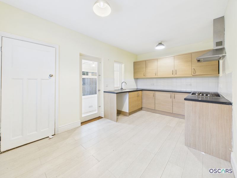 Property photo 3 of 10 Photo 2