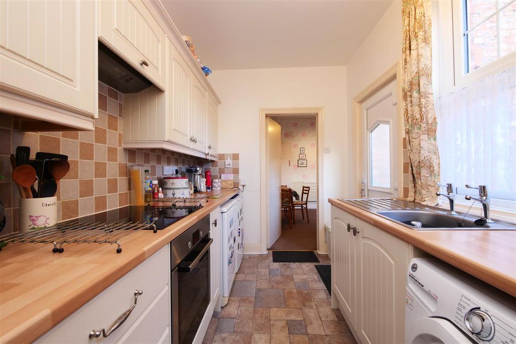 Property photo 3 of 14 Pnmb1197.Jpg