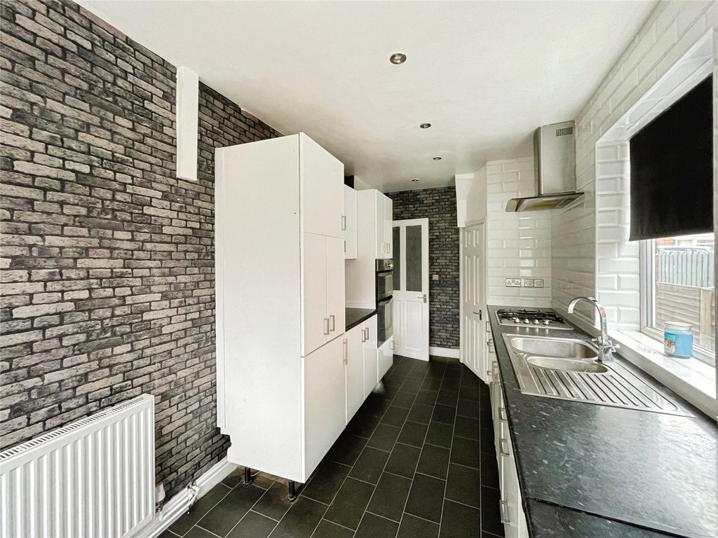 Property photo 3 of 19 Picture No. 07