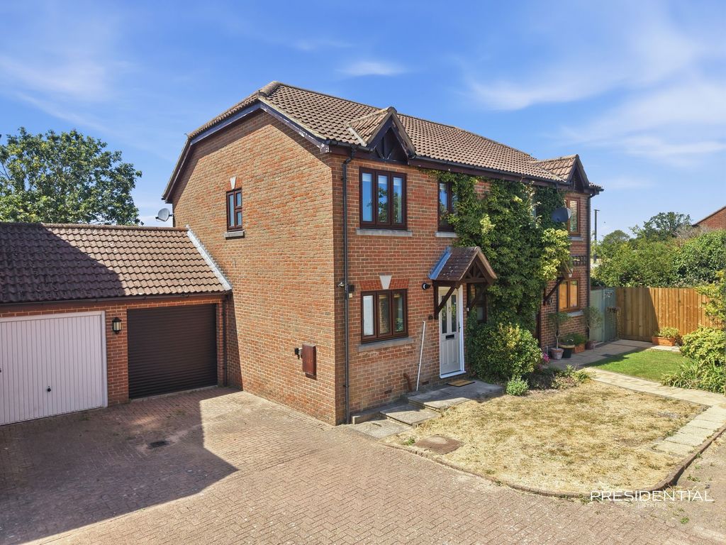 Property photo 1 of 23