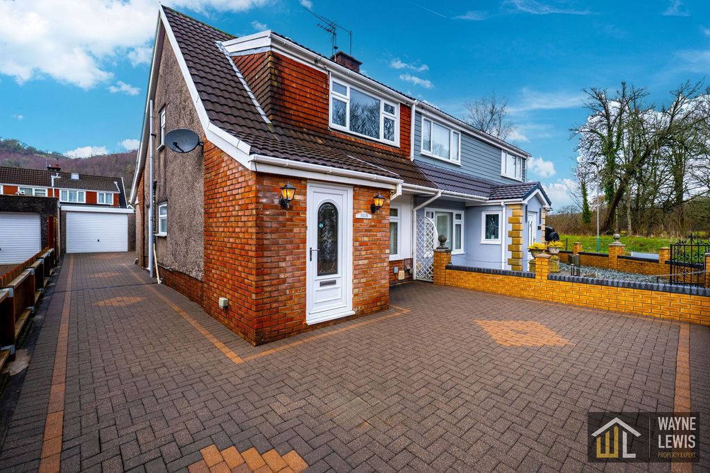 Additional image 8 of 3 bed semi-detached house for saleGlyn Llwyfen, Llanbradach, Caerphilly CF83