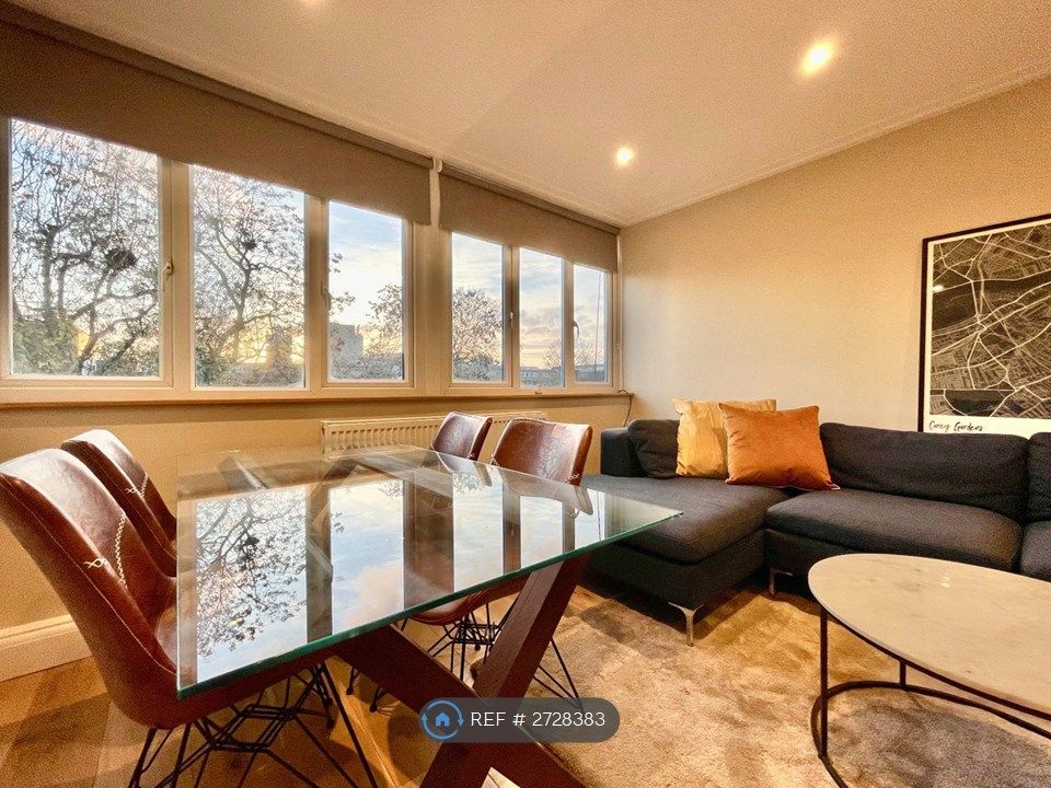 Property photo 2 of 25