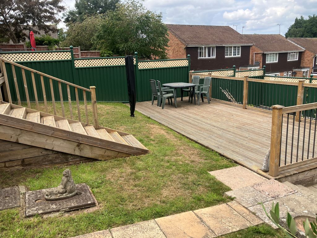 Property photo 2 of 14 Rear Garden Middle Section