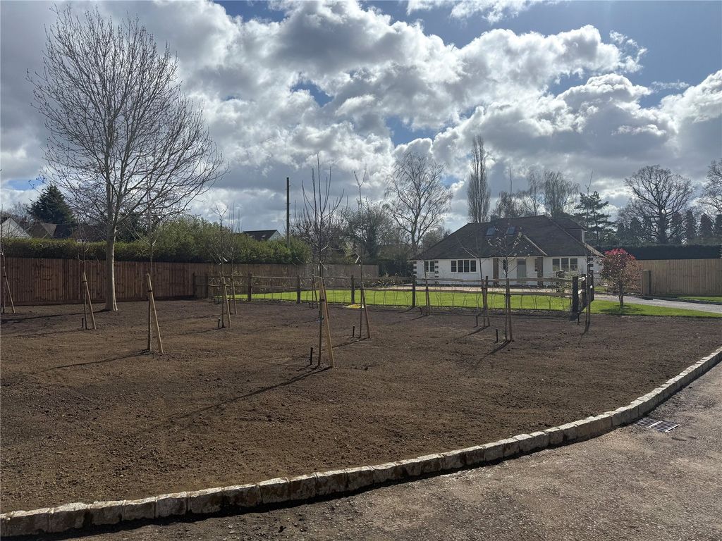 Property photo 1 of 11 Picture No. 45