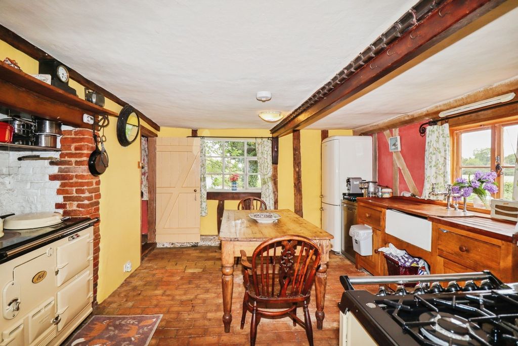 Property photo 3 of 20 Photo