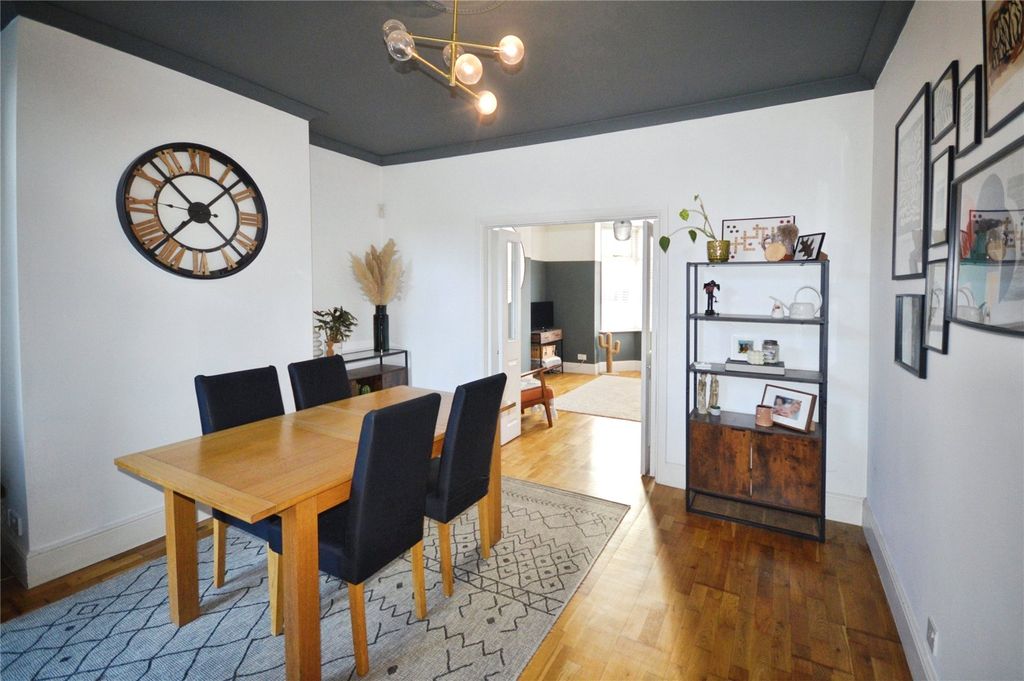 Property photo 3 of 24 Dining Room