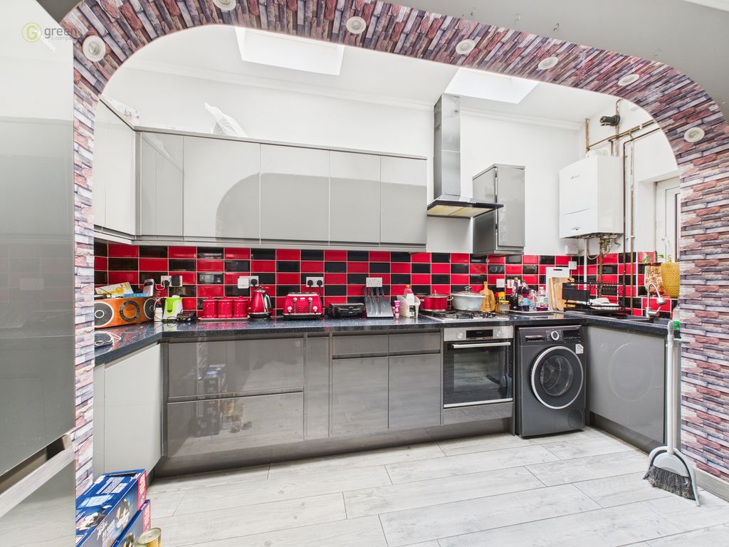 Property photo 1 of 34