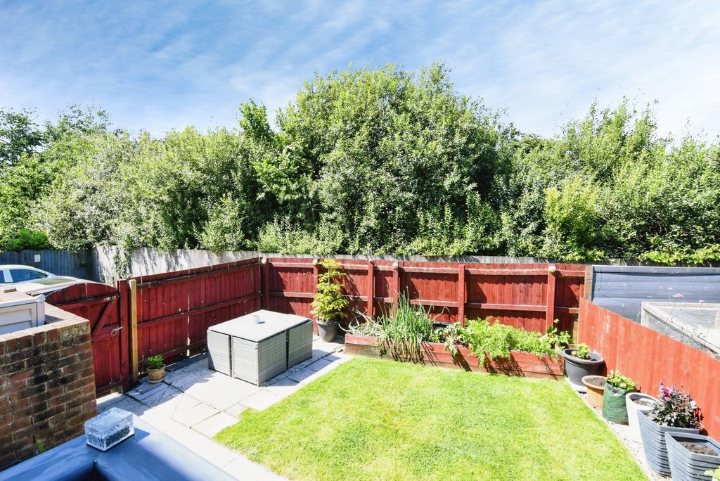 Property photo 3 of 16 Pbox-Img.Jpg