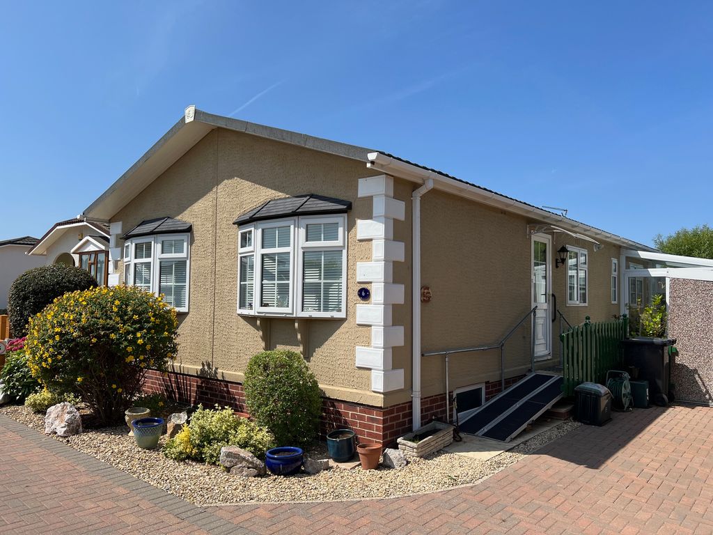 Property photo 2 of 17 Img_7416