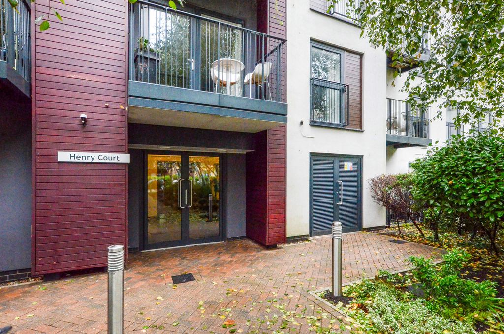 Property photo 1 of 15 Pbox-Img.Jpg