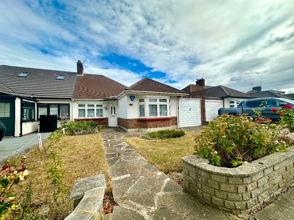 Property photo 1 of 9