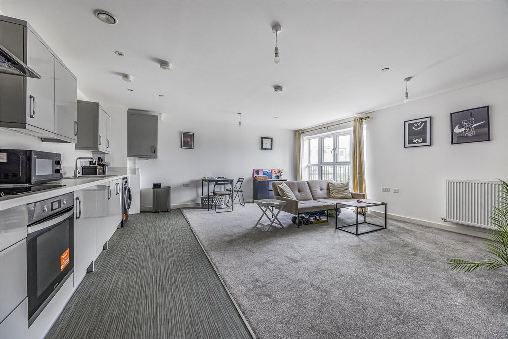 Property photo 2 of 13 Picture No. 06