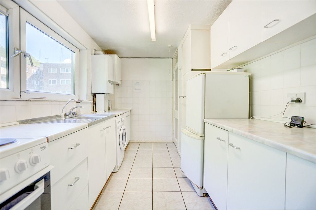 Property photo 3 of 10 Ppm150114_07