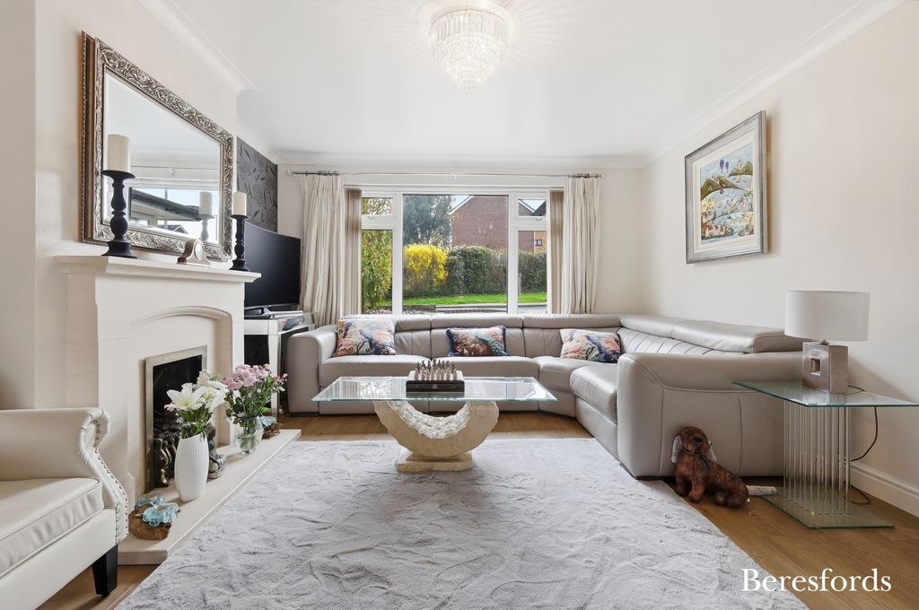 Property photo 2 of 28 Picture 2