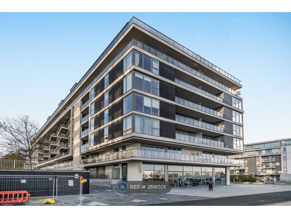 Property photo 1 of 22 Granite Apartments From The Thames Walk