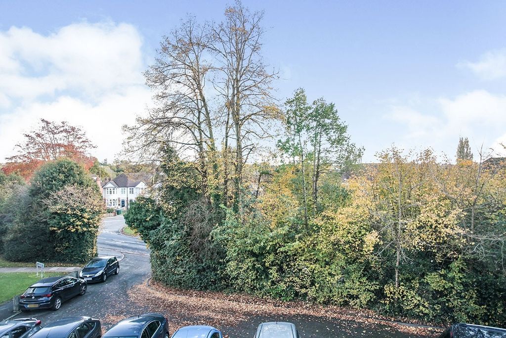 Property photo 2 of 8 Main Page