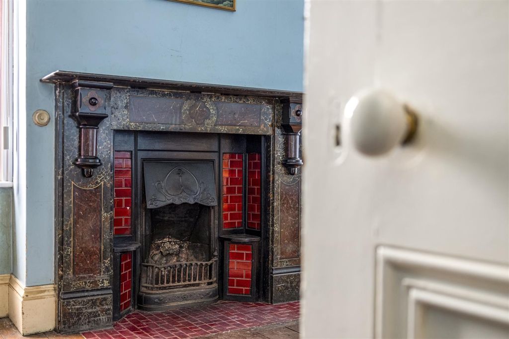 Additional image 23 of 7 bed semi-detached house for saleKing Henrys Road, Lewes BN7
