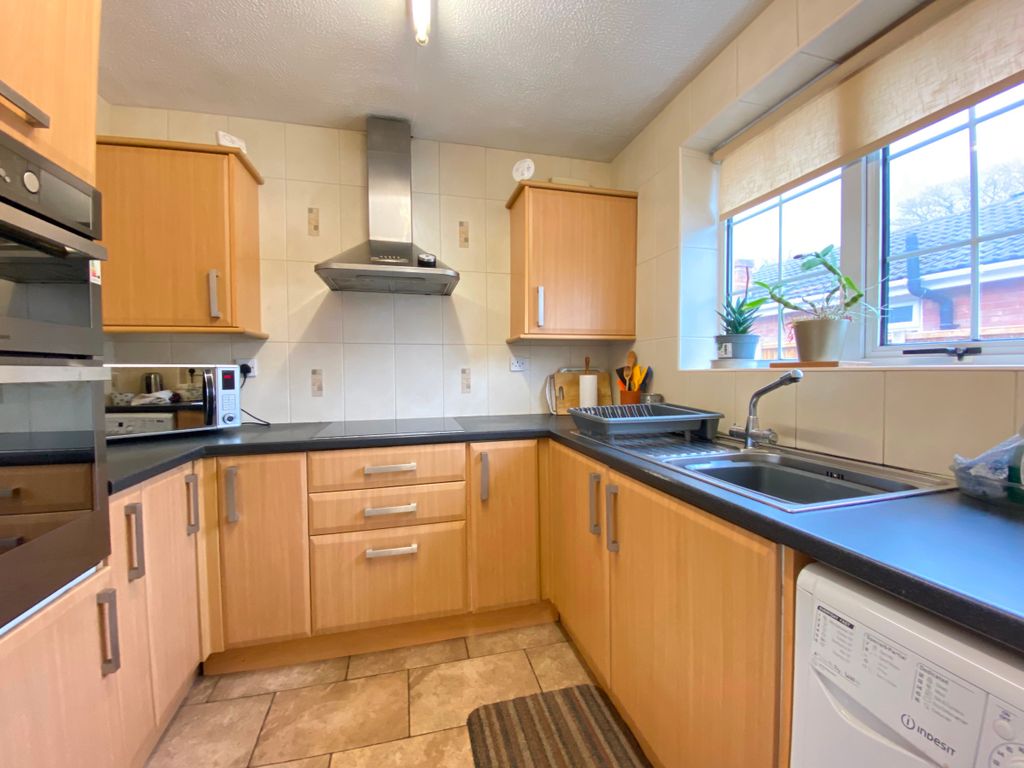 Property photo 2 of 22