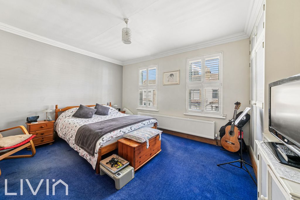 Property photo 2 of 15 Photo 9