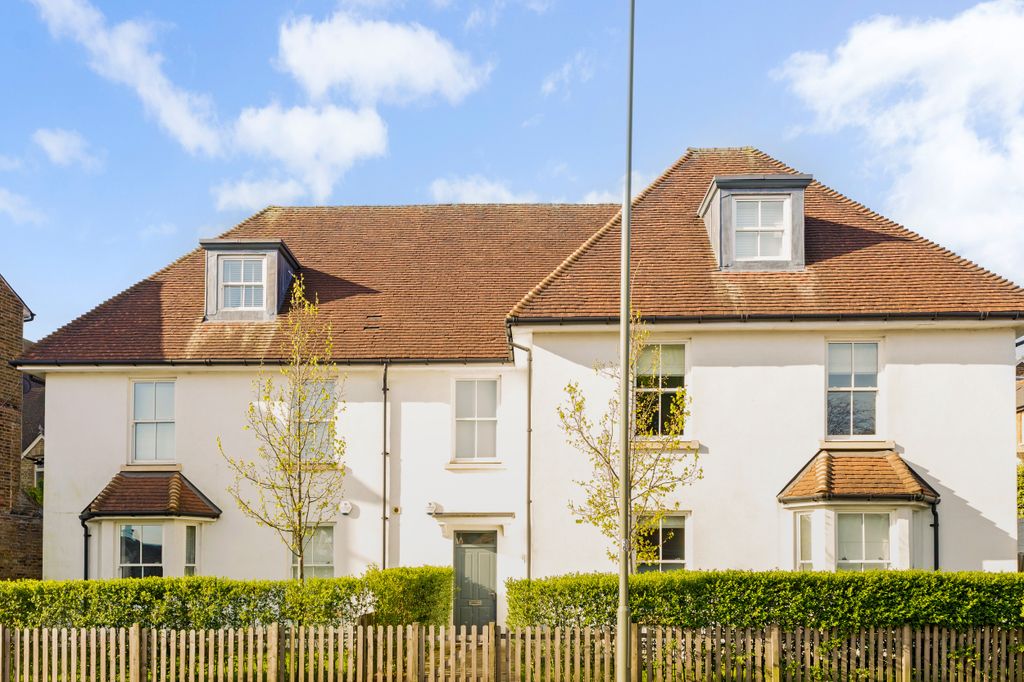 Property photo 1 of 14