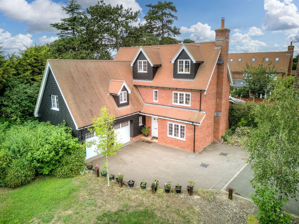 Property photo 1 of 43