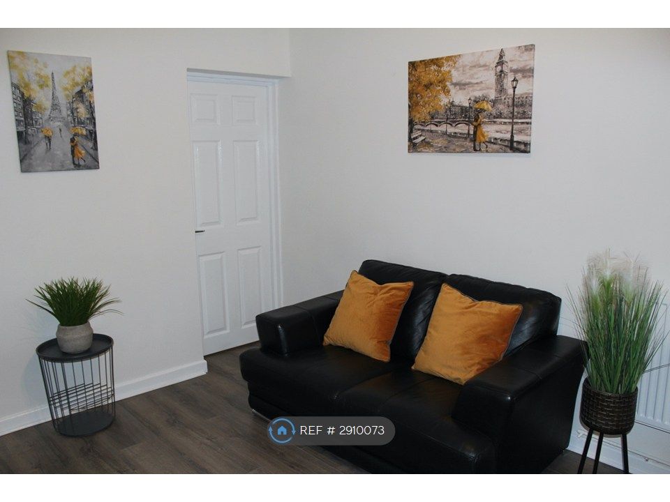 Property photo 3 of 8 Open Plan Living