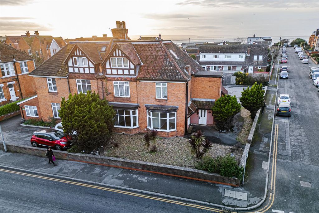Property photo 2 of 19 Flat 1 Pine Grange, 27 Berrow Road, Burnham On Sea