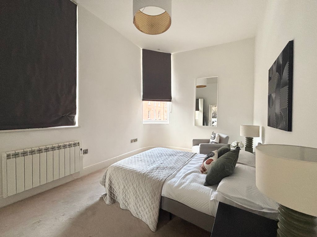 Property photo 3 of 4